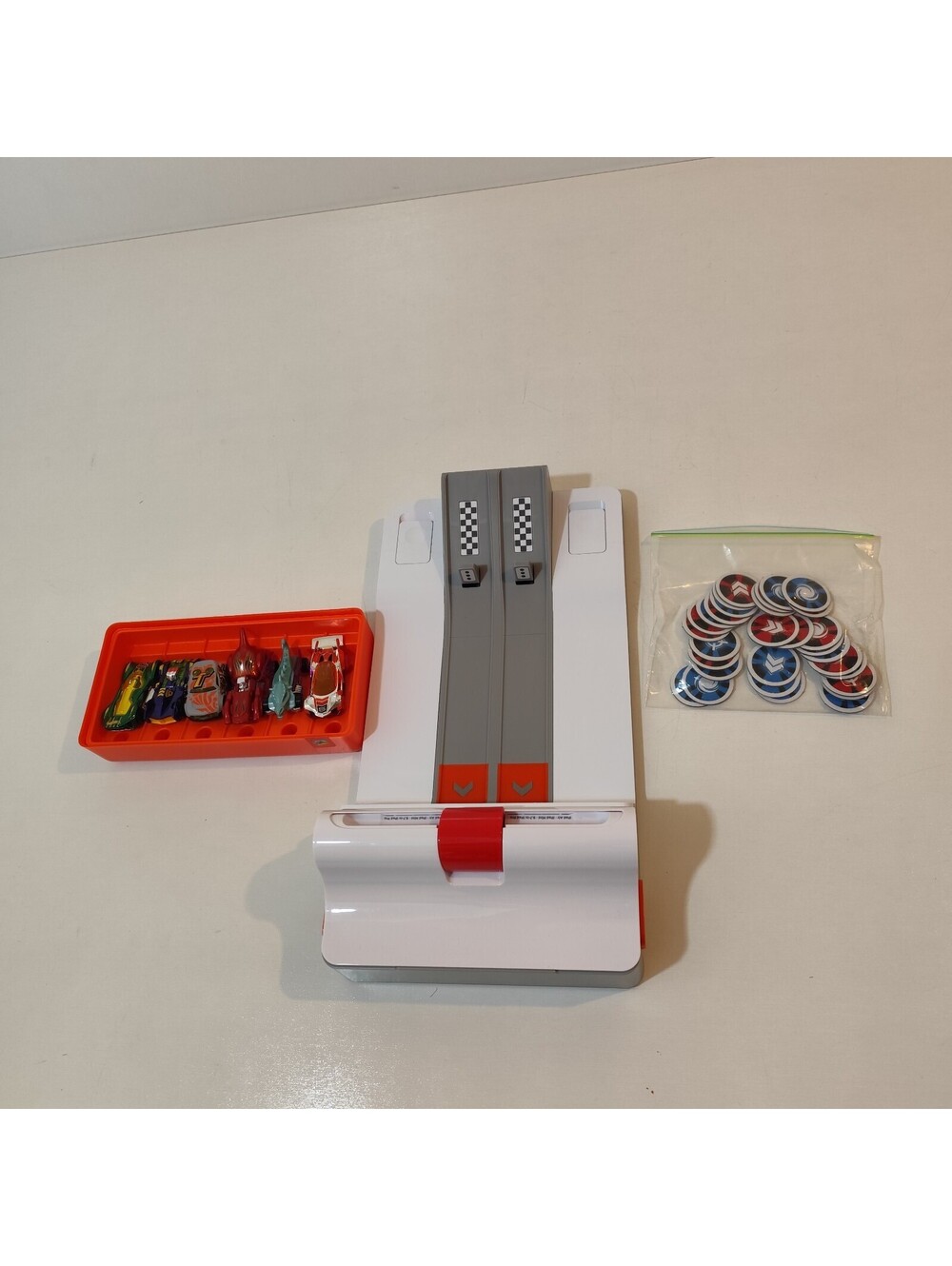 OSMO Hot Wheels Mind Racers iPad Base Starter w/ 6 Cars Tokens Excellent